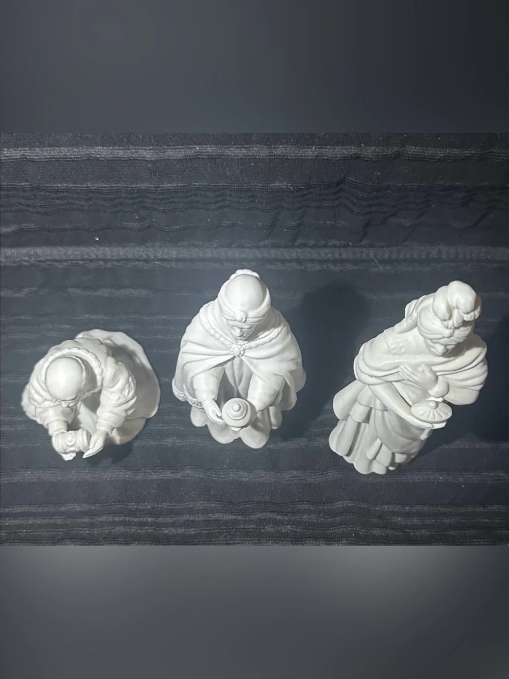 Vintage 1980's Avon Nativity Collectibles “The Magi”Porcelain Figurines